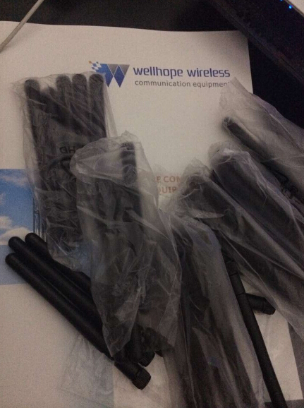  2016 / 9 / 10.WellHope ไร้สาย 2.4GHz เสาอากาศเทอร์มินัล 10k WH-2.4GHZ-02.5 ในการผลิต